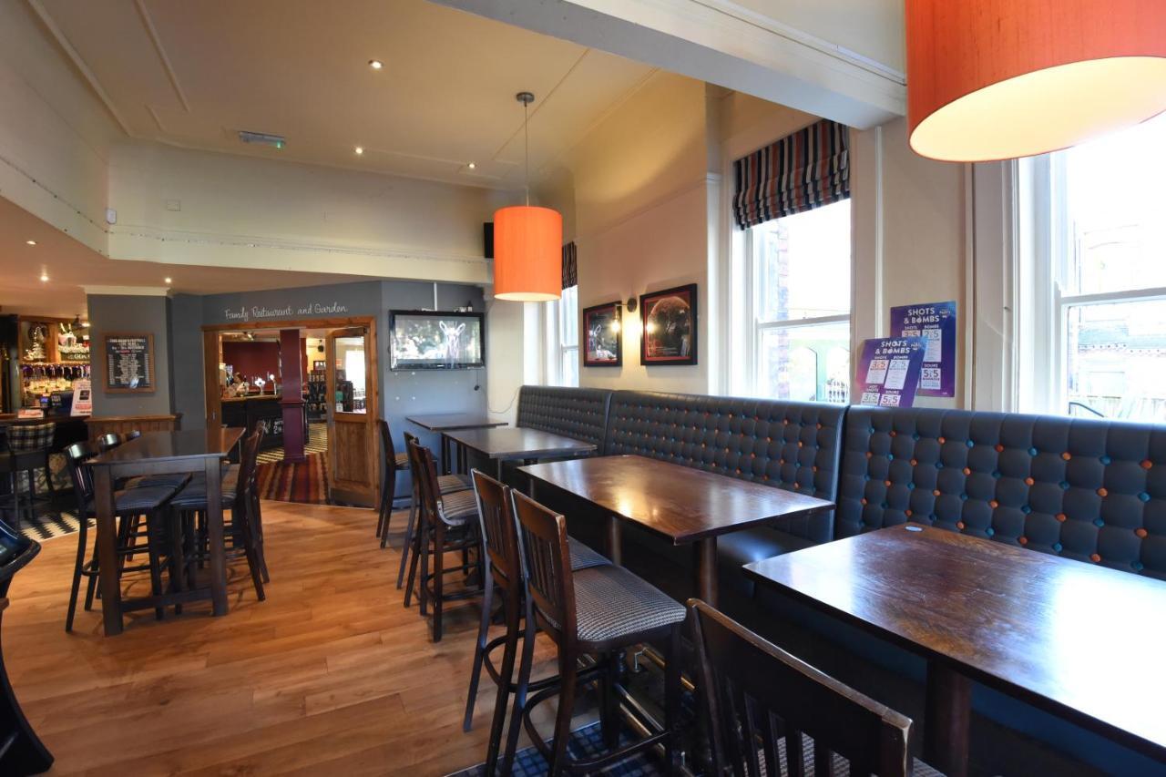 Oaklands By Greene King Inn Chester
